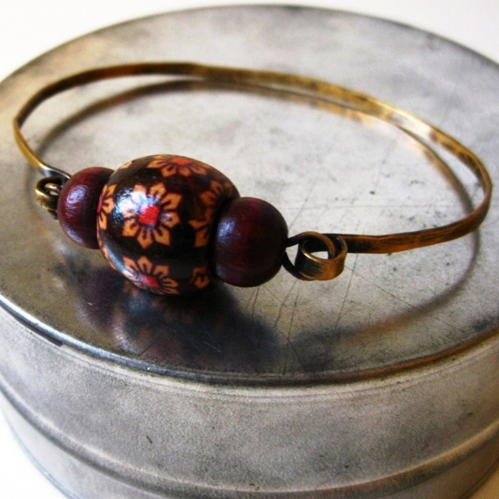 Hammered Antique Brass Vintage Floral Wood Bead Bangle Bracelet